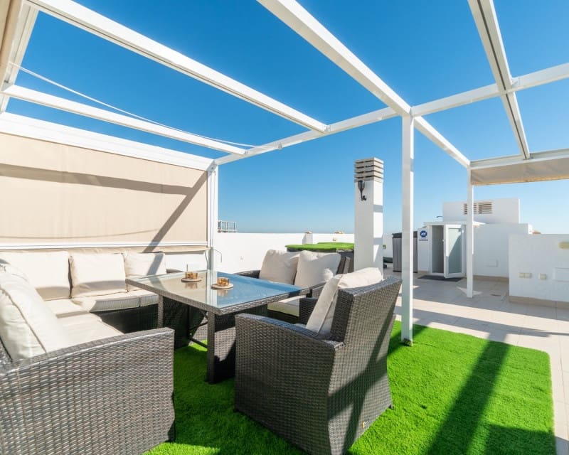 3 sypialnia Penthouse na sprzedaż w Villamartin z basenem - 399 000 € (Ref: 8647186)