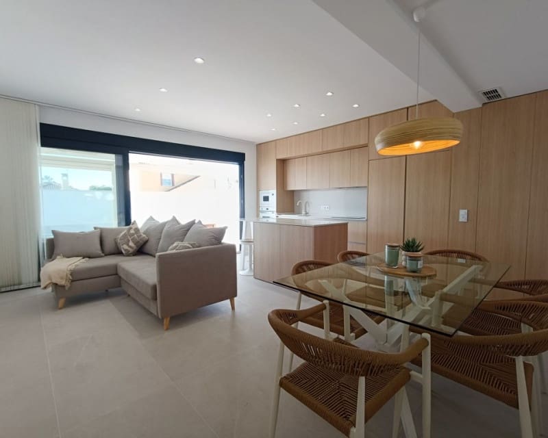 3 chambre Villa/Maison à vendre à El Chaparral avec piscine - 499 000 € (Ref: 8732184)