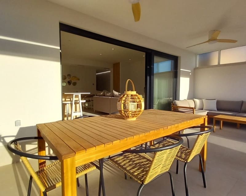 3 chambre Villa/Maison à vendre à El Chaparral avec piscine - 499 000 € (Ref: 8732184)