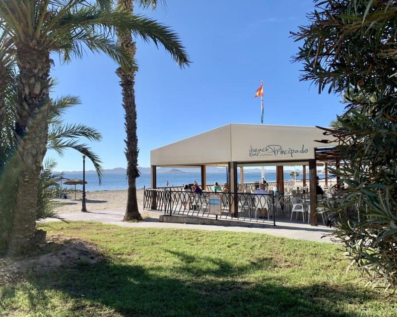 3 chambre Villa/Maison à vendre à Los Alcazares avec piscine - 659 000 € (Ref: 8732193)