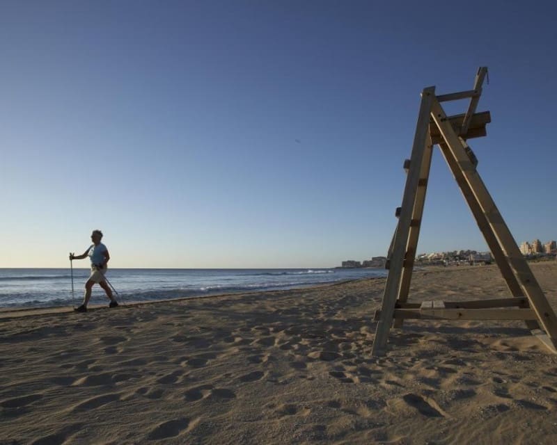 3 soveværelse Villa til salg i Torrevieja med swimmingpool - € 595.000 (Ref: 8780397)