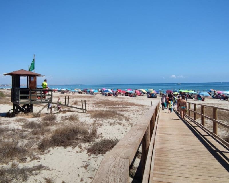 2 soveværelse Bungalow til salg i Los Cuarteros med swimmingpool - € 269.950 (Ref: 8780398)