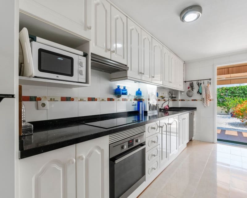 3 soverom Hus til salgs i Playa Flamenca med svømmebasseng garasje - € 339 000 (Ref: 9186050)