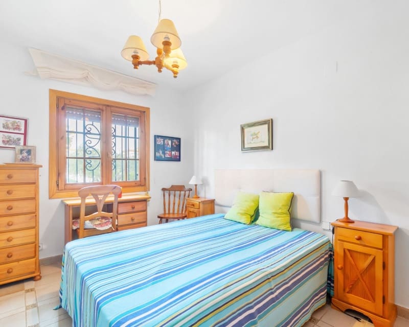 3 soveværelse Rækkehus til salg i Villamartin med swimmingpool - € 199.000 (Ref: 9345206)