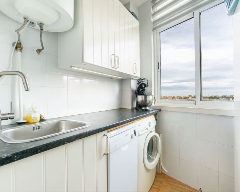 3 bedroom Penthouse for sale in Playa Flamenca with pool - € 210,000 (Ref: 9413524)