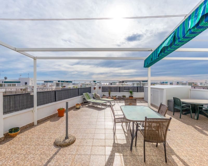 3 bedroom Penthouse for sale in Playa Flamenca with pool - € 210,000 (Ref: 9413524)