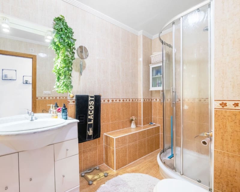 3 bedroom Penthouse for sale in Playa Flamenca with pool - € 210,000 (Ref: 9413524)