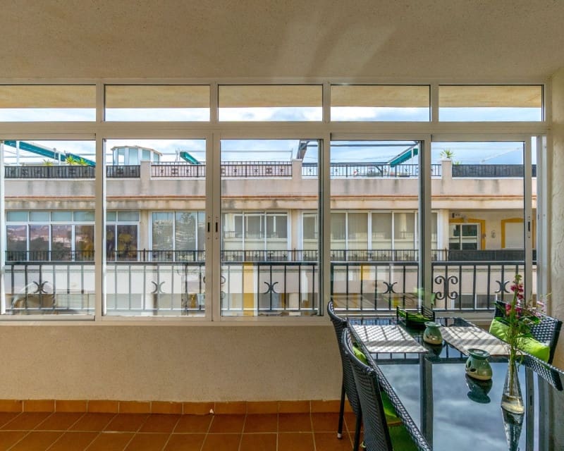 3 bedroom Penthouse for sale in Playa Flamenca with pool - € 210,000 (Ref: 9413524)