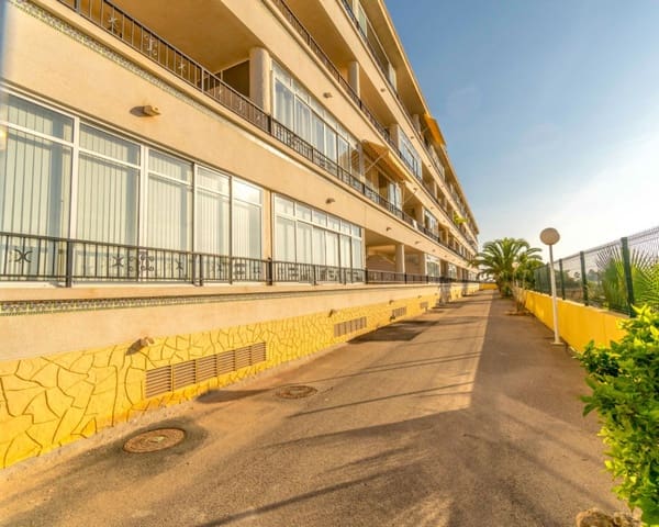 3 soveværelse Penthouse til salg i Playa Flamenca, Orihuela med swimmingpool - € 210.000 (Ref: 9413524)