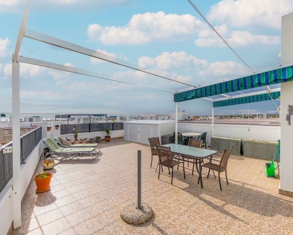 3 soveværelse Penthouse til salg i Playa Flamenca, Orihuela med swimmingpool - € 210.000 (Ref: 9413524)