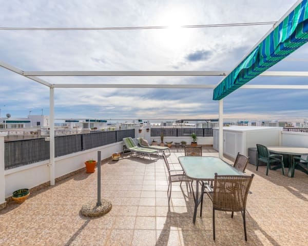 3 soveværelse Penthouse til salg i Playa Flamenca, Orihuela med swimmingpool - € 210.000 (Ref: 9413524)