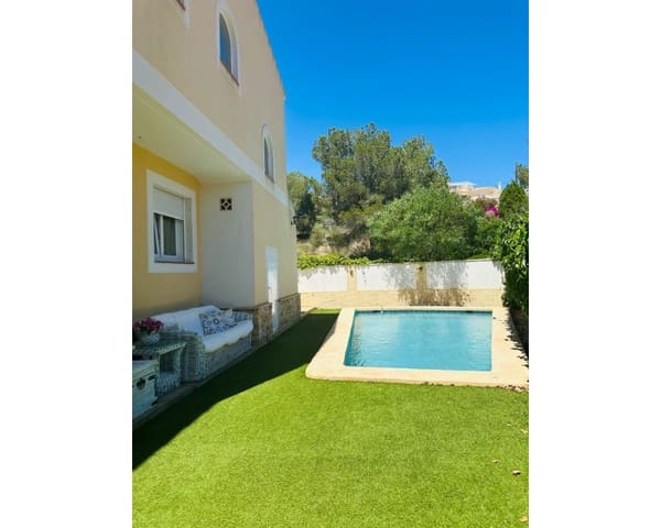 4 camera da letto Villa in vendita in Pinar de Campoverde, Pilar de la Horadada con piscina garage - 399.000 € (Rif: 9597292)
