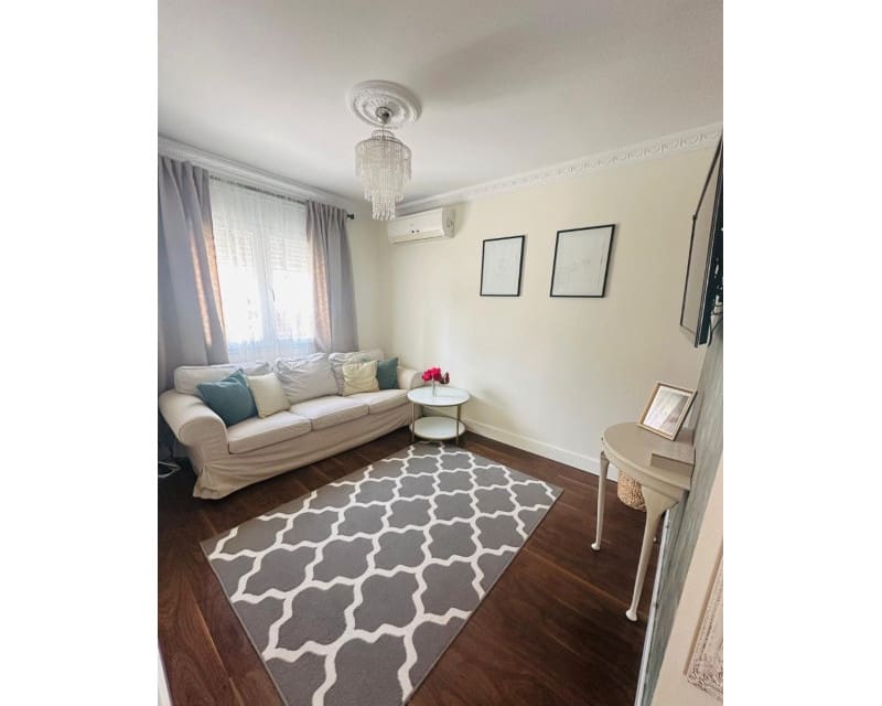 4 soveværelse Villa til salg i Pinar de Campoverde med swimmingpool garage - € 399.000 (Ref: 9597292)