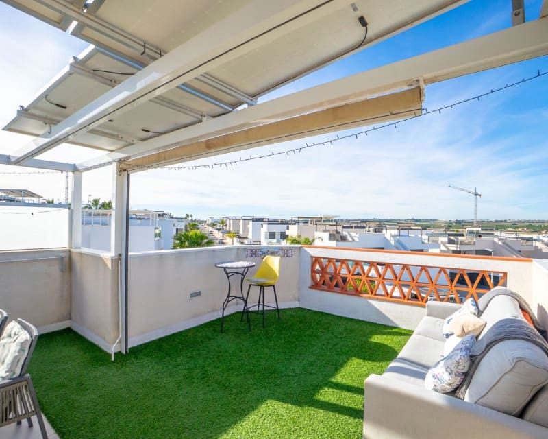 2 chambre Villa/Maison à vendre à Benijofar avec piscine garage - 349 000 € (Ref: 9613116)