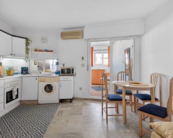 1 bedroom Studio for sale in Playa del Cura, Torrevieja with garage - € 127,000 (Ref: 9720353)