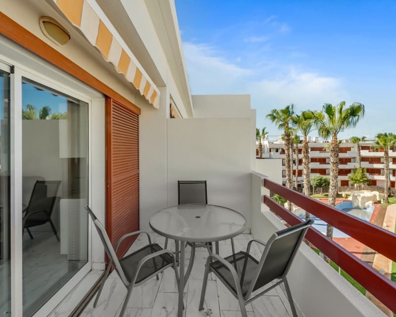 2 quarto Penthouse para venda em Playa Flamenca com piscina garagem - 229 950 € (Ref: 9778769)