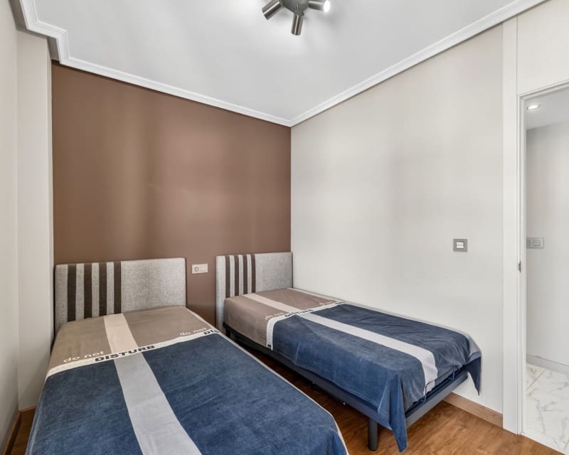 2 quarto Penthouse para venda em Playa Flamenca com piscina garagem - 229 950 € (Ref: 9778769)