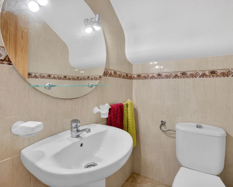3 slaapkamer Appartement te koop in Playa Flamenca met zwembad - € 269.000 (Ref: 9865971)