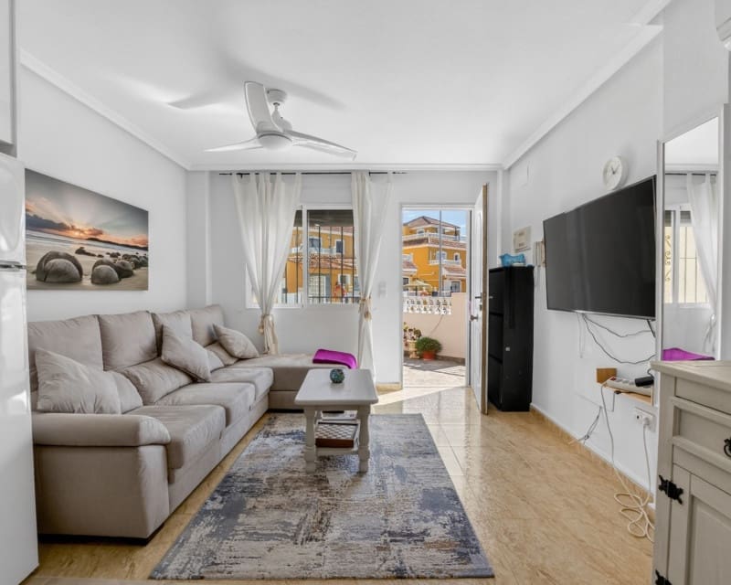 3 slaapkamer Appartement te koop in Playa Flamenca met zwembad - € 269.000 (Ref: 9865971)