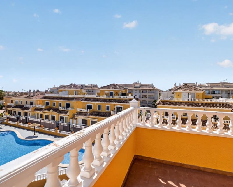 3 slaapkamer Appartement te koop in Playa Flamenca met zwembad - € 269.000 (Ref: 9865971)