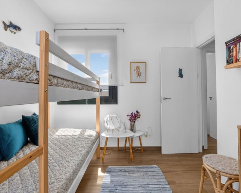 3 soverom Penthouse til salgs i La Zenia med svømmebasseng garasje - € 299 000 (Ref: 9879825)