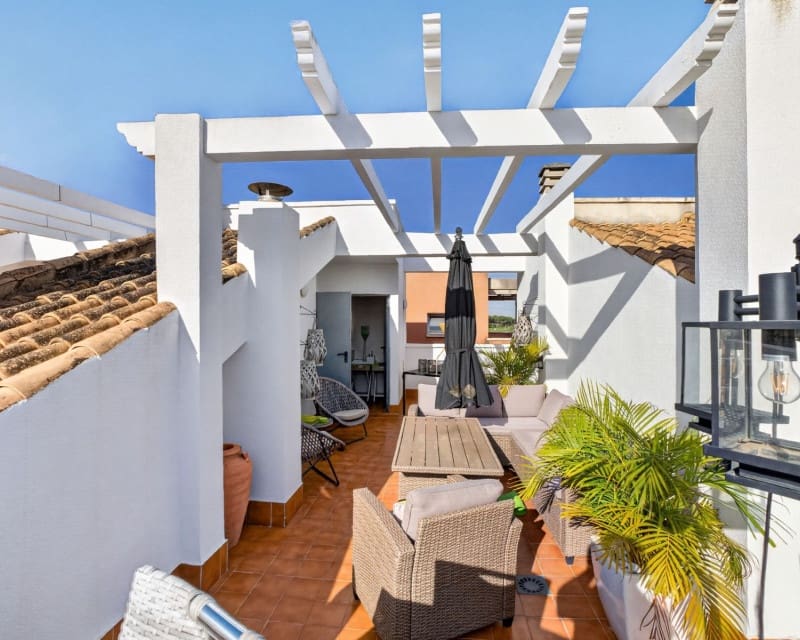 4 bedroom Apartment for sale in Bigastro with pool garage - € 250,000 (Ref: 9928647)
