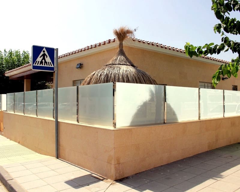 4 bedroom Villa for sale in Torre de la Horadada - € 590,000 (Ref: 9958790)