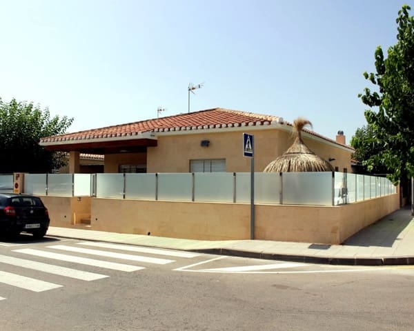 4 chambre Villa/Maison à vendre à Torre de la Horadada, Pilar de la Horadada - 590 000 € (Ref: 9958790)