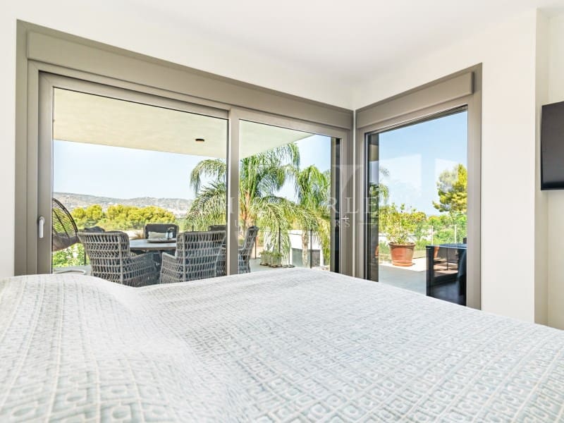 4 slaapkamer Villa te koop in Javea / Xabia met zwembad - € 1.150.000 (Ref: 10003819)