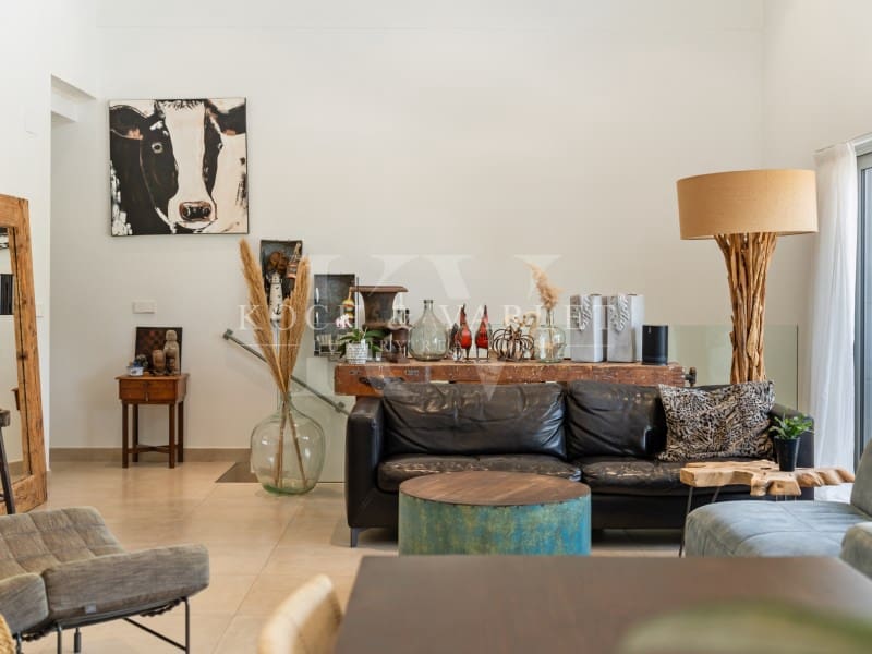 4 slaapkamer Villa te koop in Javea / Xabia met zwembad - € 1.150.000 (Ref: 10003819)