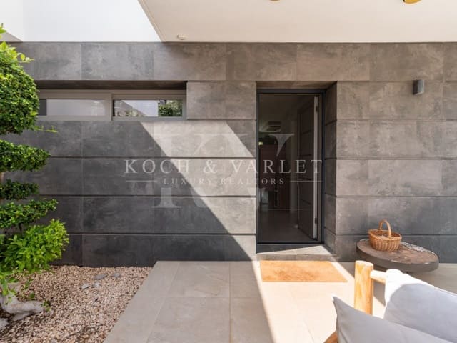 4 slaapkamer Villa te koop in Partides comunes - Adsubia, Javea / Xàbia met zwembad - € 1.150.000 (Ref: 10003819)