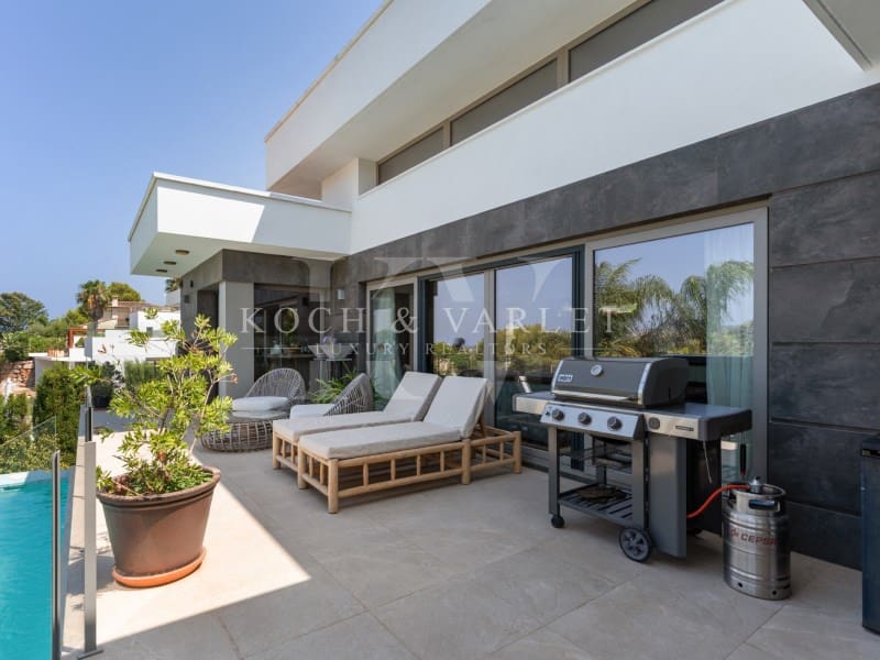 4 slaapkamer Villa te koop in Javea / Xabia met zwembad - € 1.150.000 (Ref: 10003819)