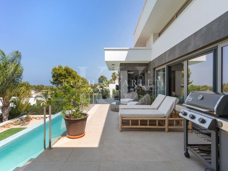 4 slaapkamer Villa te koop in Javea / Xabia met zwembad - € 1.150.000 (Ref: 10003819)