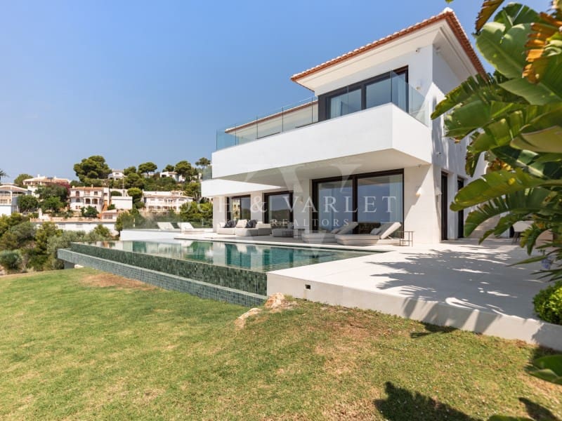 4 soveværelse Villa til salg i Javea / Xabia med swimmingpool garage - € 5.400.000 (Ref: 10008877)