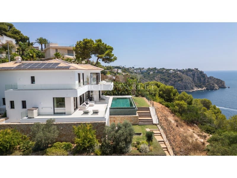 4 soveværelse Villa til salg i Javea / Xabia med swimmingpool garage - € 5.400.000 (Ref: 10008877)