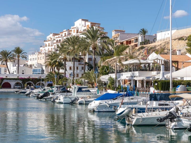 4 soveværelse Villa til salg i Moraira med swimmingpool garage - € 2.300.000 (Ref: 10011208)