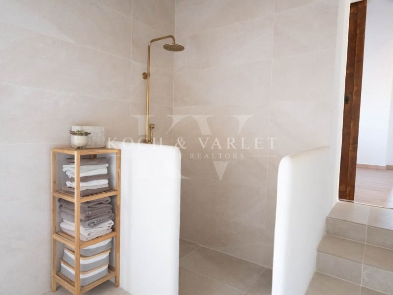 Chalet de 4 habitaciones en Calpe / Calp en venta con piscina garaje - 1.180.000 € (Ref: 10037183)