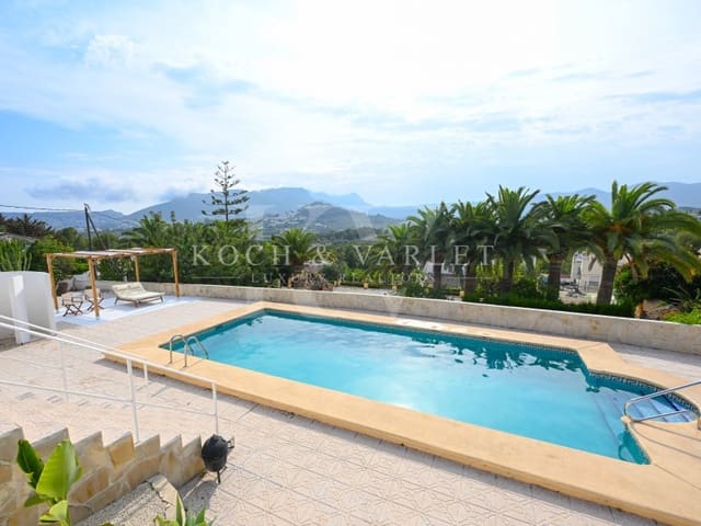 Chalet de 4 habitaciones en Cometa - Carrió, Calpe / Calp en venta con piscina garaje - 1.180.000 € (Ref: 10037183)