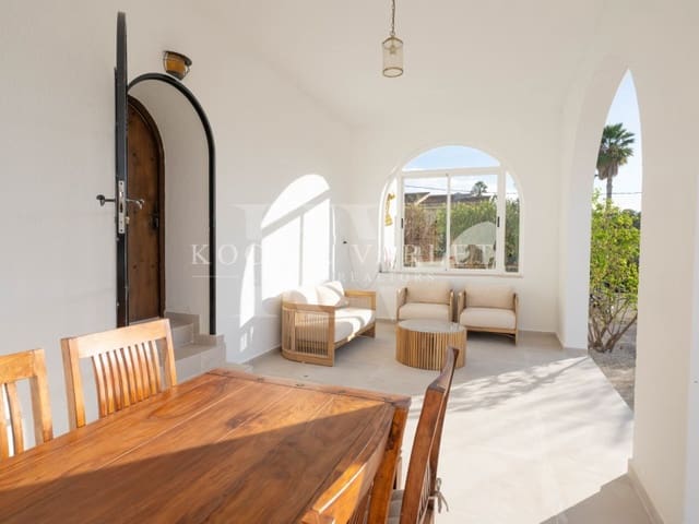Chalet de 4 habitaciones en Cometa - Carrió, Calpe / Calp en venta con piscina garaje - 1.180.000 € (Ref: 10037183)