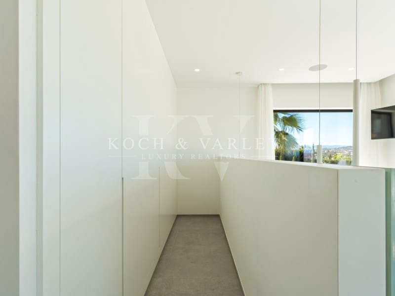 4 bedroom Villa for sale in Javea / Xabia with pool garage - € 1,695,000 (Ref: 10086108)
