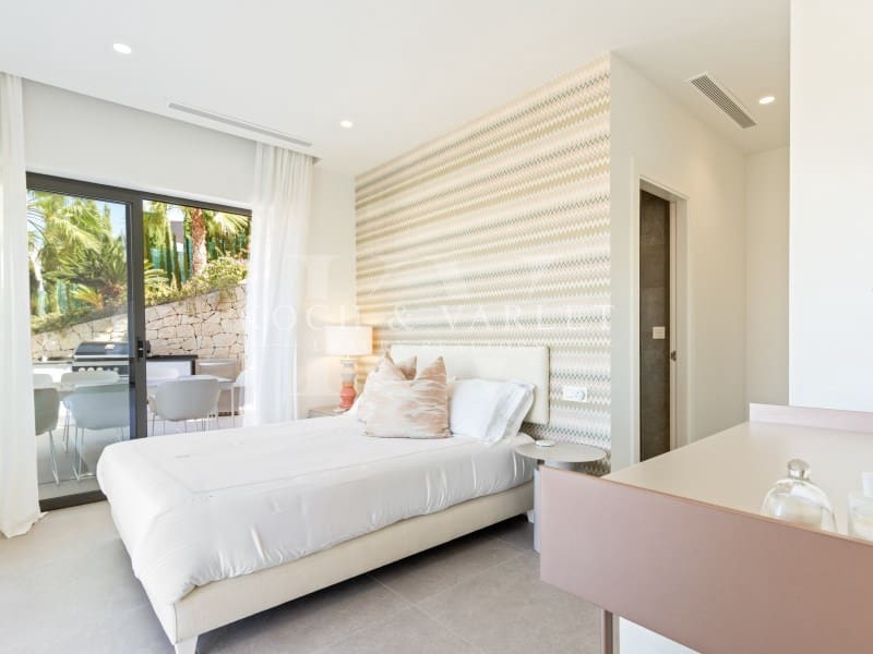 4 bedroom Villa for sale in Javea / Xabia with pool garage - € 1,695,000 (Ref: 10086108)