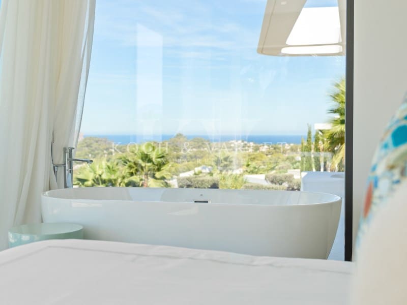 4 bedroom Villa for sale in Javea / Xabia with pool garage - € 1,695,000 (Ref: 10086108)