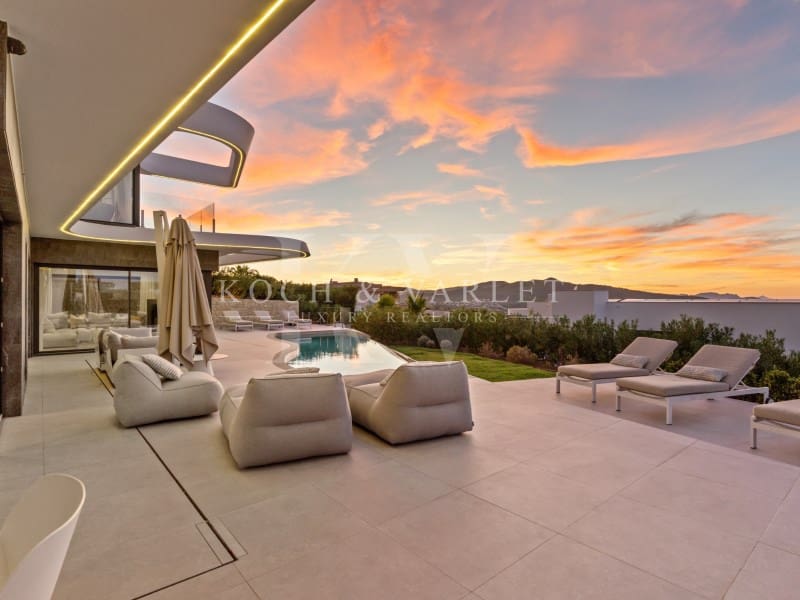 4 bedroom Villa for sale in Javea / Xabia with pool garage - € 1,695,000 (Ref: 10086108)