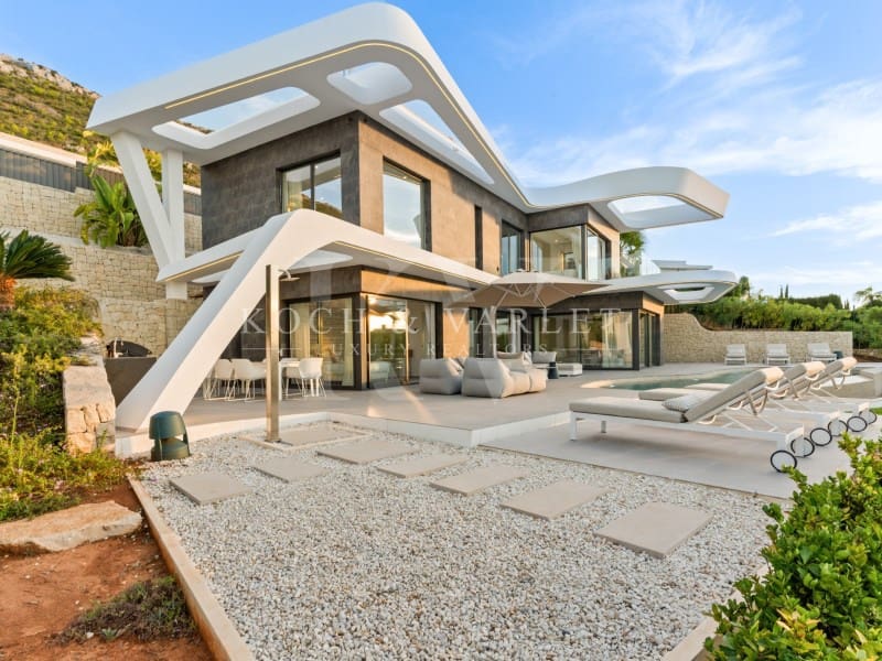 4 bedroom Villa for sale in Javea / Xabia with pool garage - € 1,695,000 (Ref: 10086108)