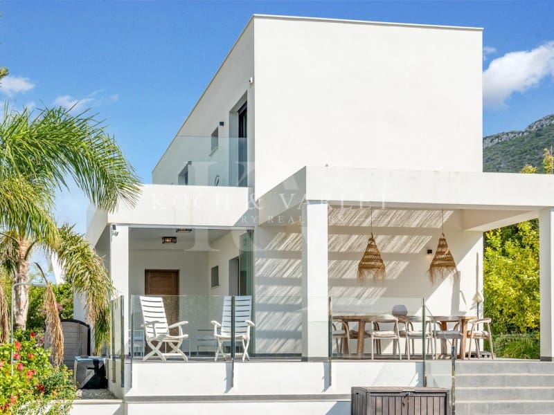 4 chambre Villa/Maison à vendre à Javea / Xabia avec piscine garage - 1 195 000 € (Ref: 10161261)