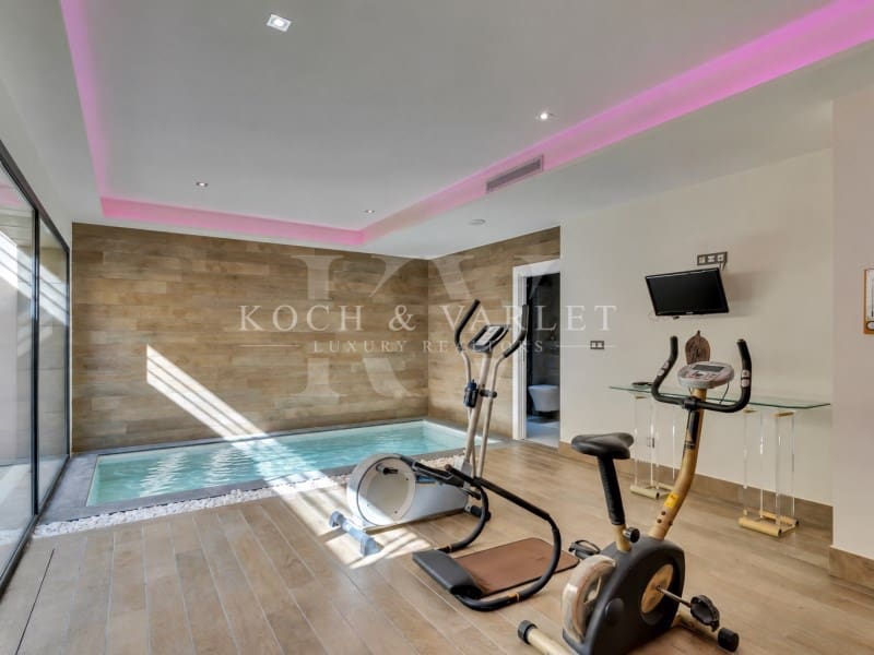 4 bedroom Villa for sale in Javea / Xabia with pool garage - € 1,695,000 (Ref: 10164885)