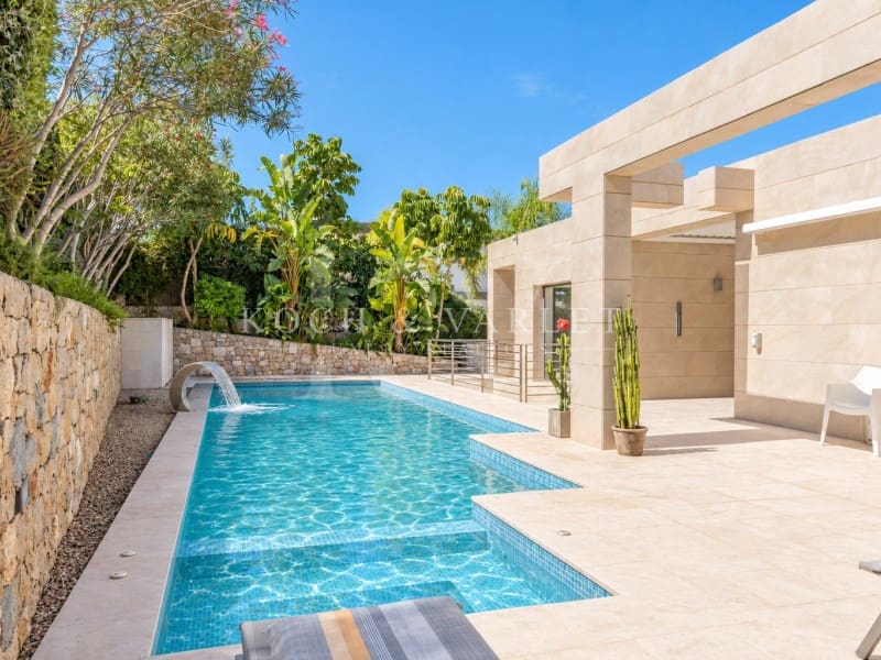 4 bedroom Villa for sale in Javea / Xabia with pool garage - € 1,695,000 (Ref: 10164885)