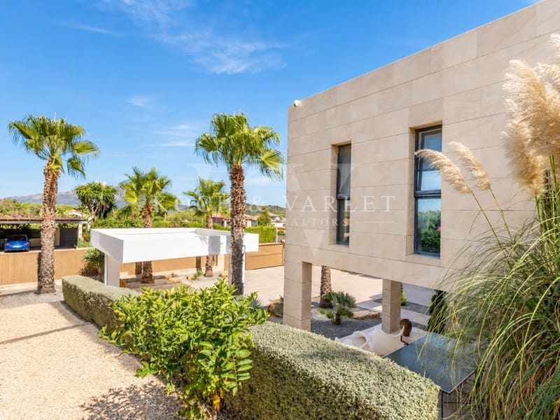 4 bedroom Villa for sale in Javea / Xabia with pool garage - € 1,695,000 (Ref: 10164885)