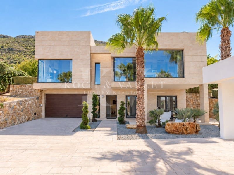 4 bedroom Villa for sale in Javea / Xabia with pool garage - € 1,695,000 (Ref: 10164885)