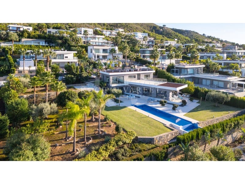 3 bedroom Villa for sale in Javea / Xabia with pool - € 1,795,000 (Ref: 10171250)